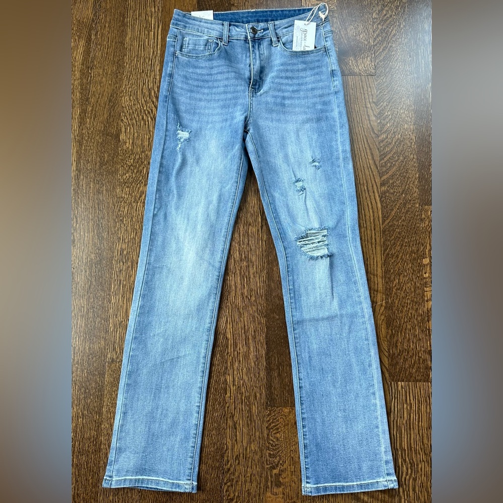 Grace and Lace Mel's Fave Distressed Light Mid-Wash Full Length Jeans Size 4 NWT